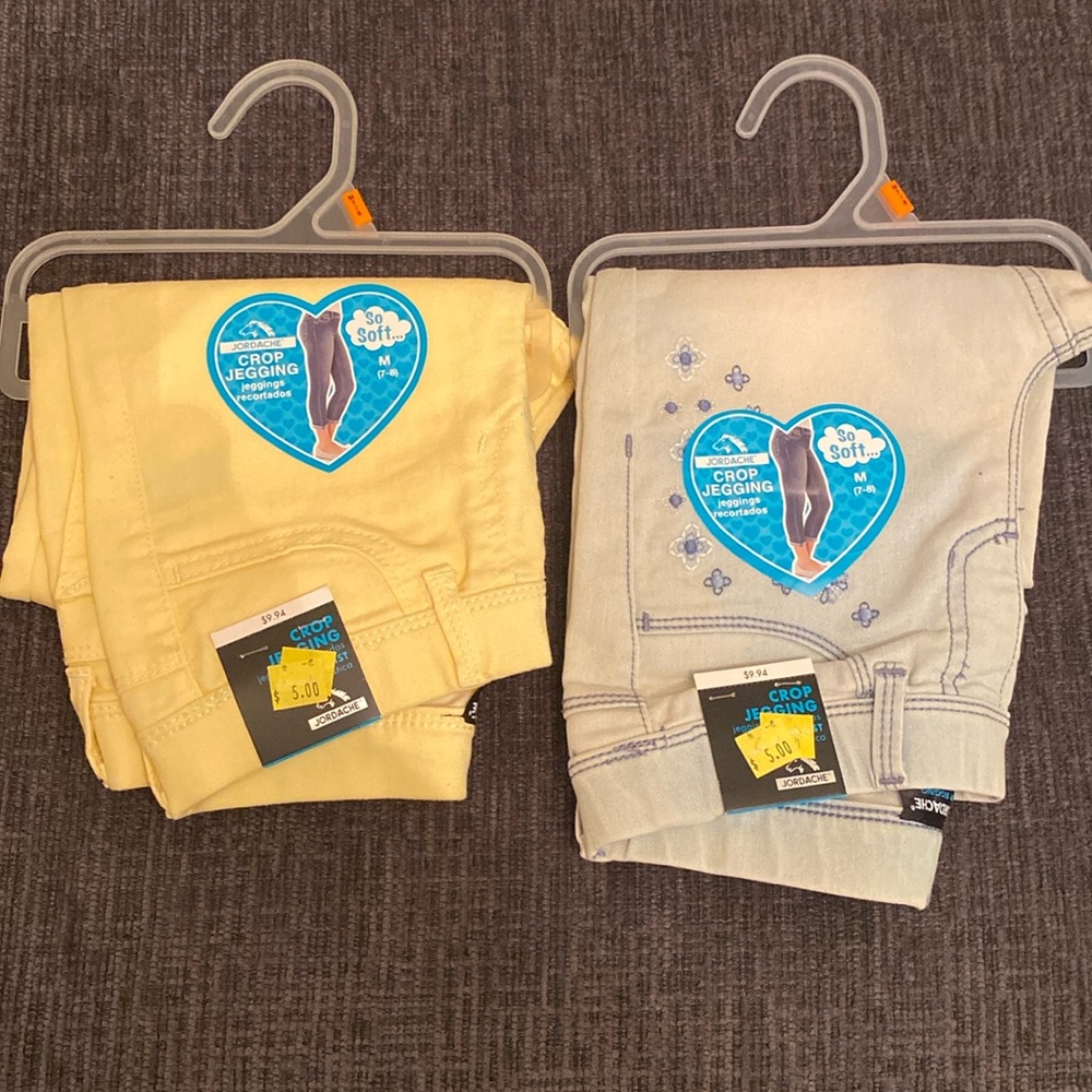 Jordache capri pants.
